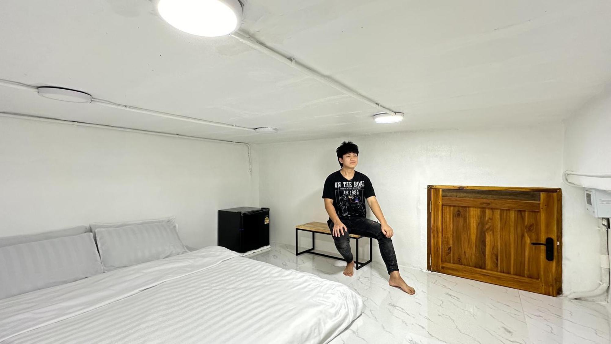 Megun Capsule 150 Cm Apartment Банкок Екстериор снимка