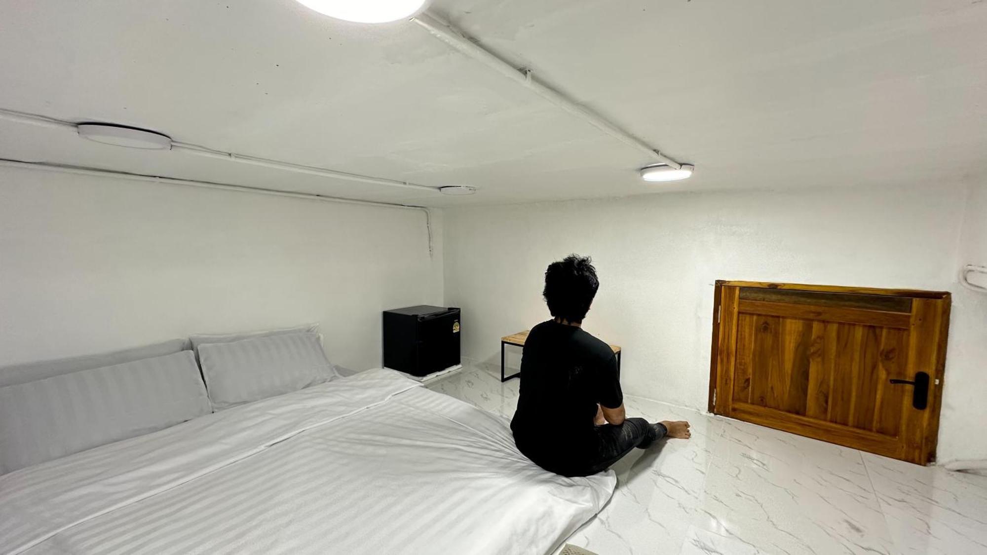 Megun Capsule 150 Cm Apartment Банкок Екстериор снимка